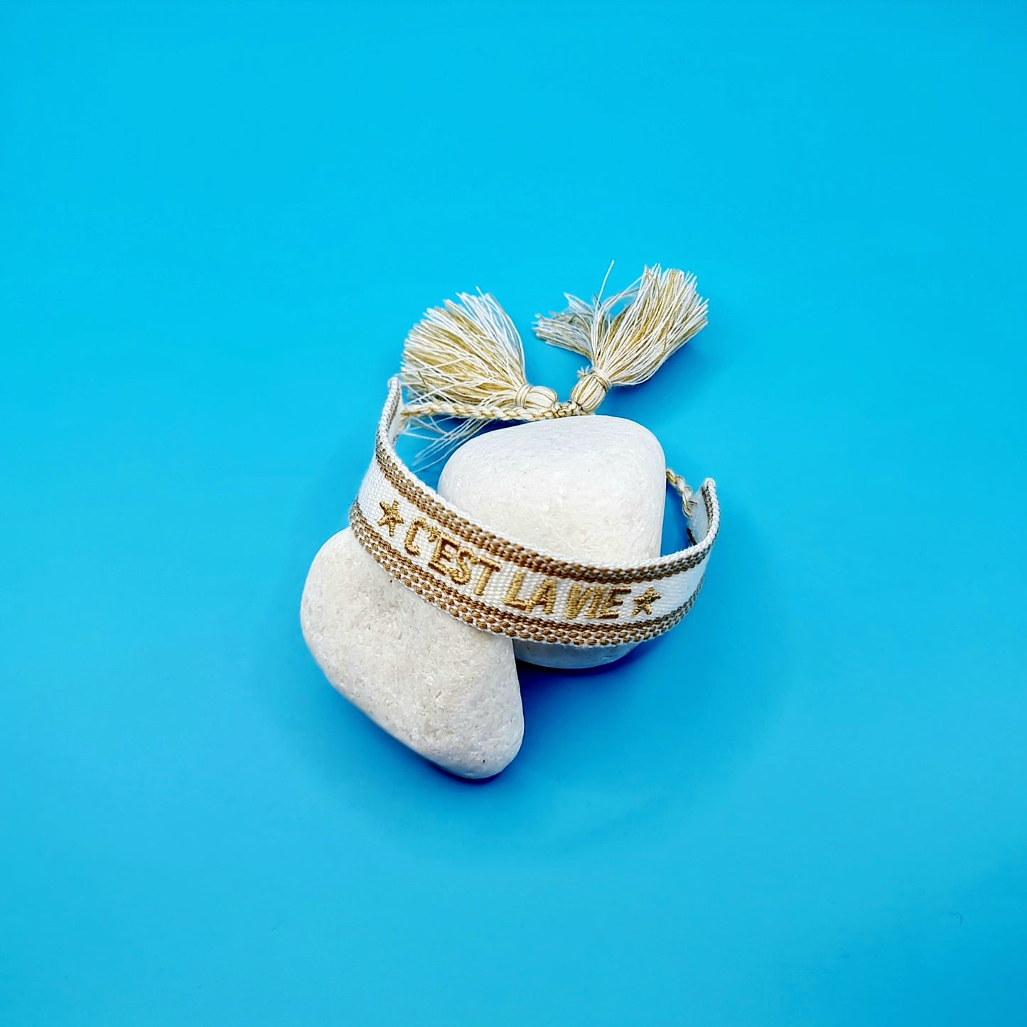 c'est la vie bracelet, c'est la vie cotton bracelet, c'est la vie friendship bracelet, gold c'est la vie bracelet