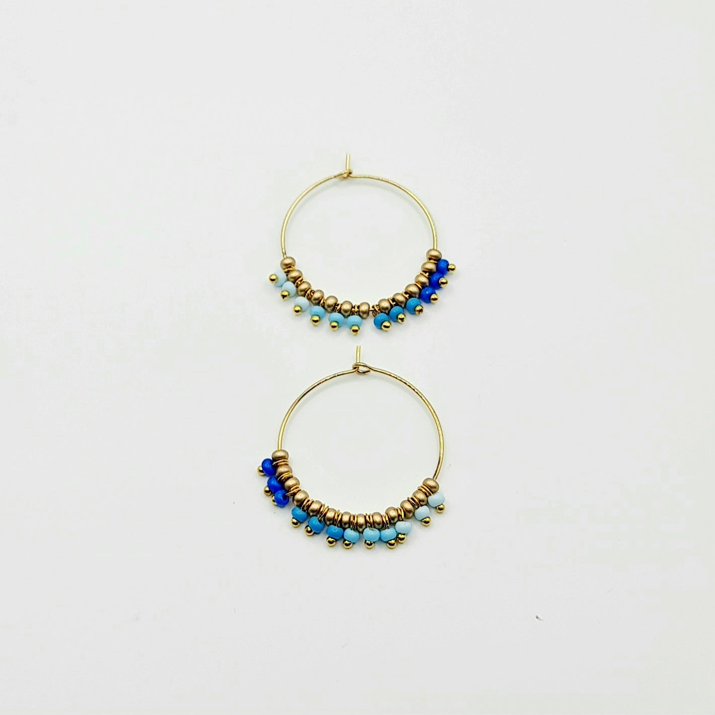 blue and gold hoop earrings, blue and gold beaded hoop earrings, blue beaded earrings