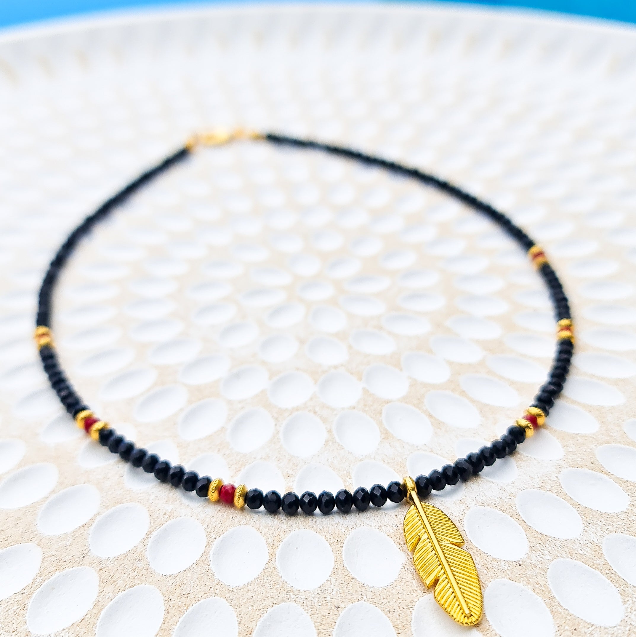 Gold seed bead deals necklace